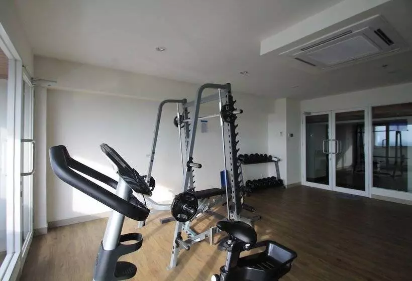 Hotelli Apartemen Grand Kamala Lagoon By Aparian