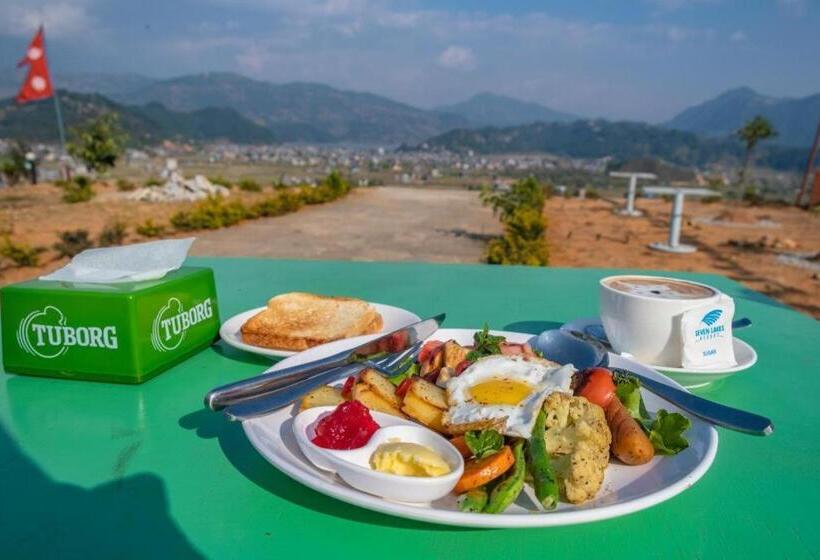 هتل Seven Lakes Resort