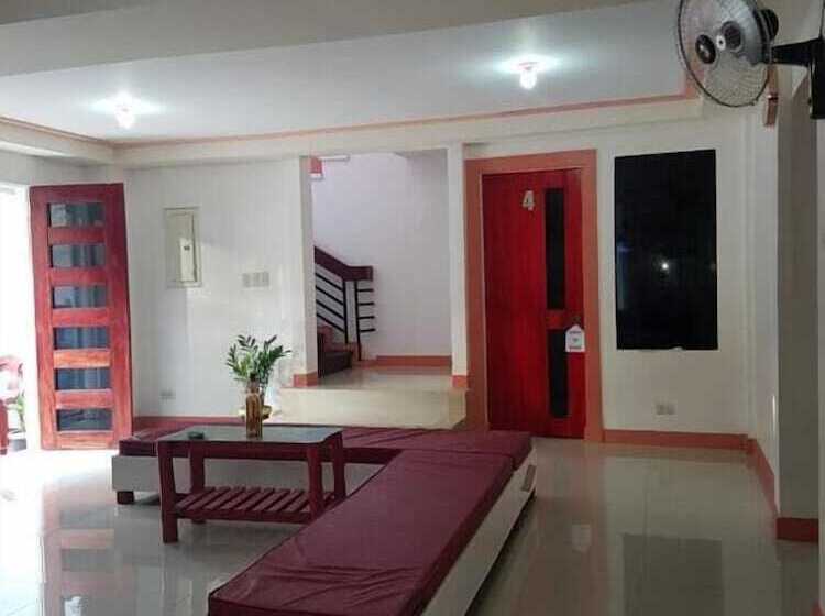 בית מלון כפרי Catalinas Inn