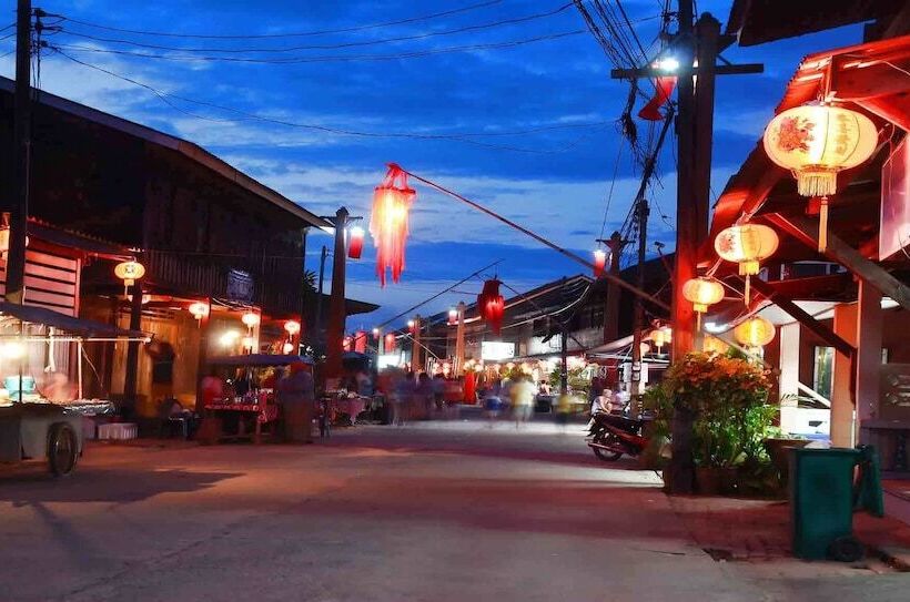 酒店 Deep House Seaview