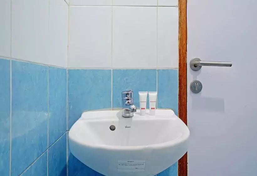 ホテル Teratai Residence