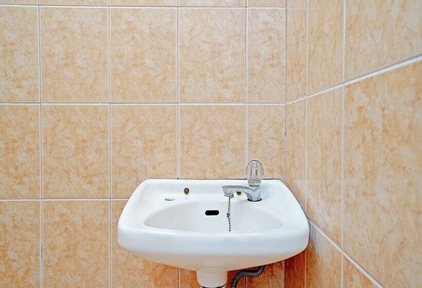 בית מלון כפרי Teratai Residence