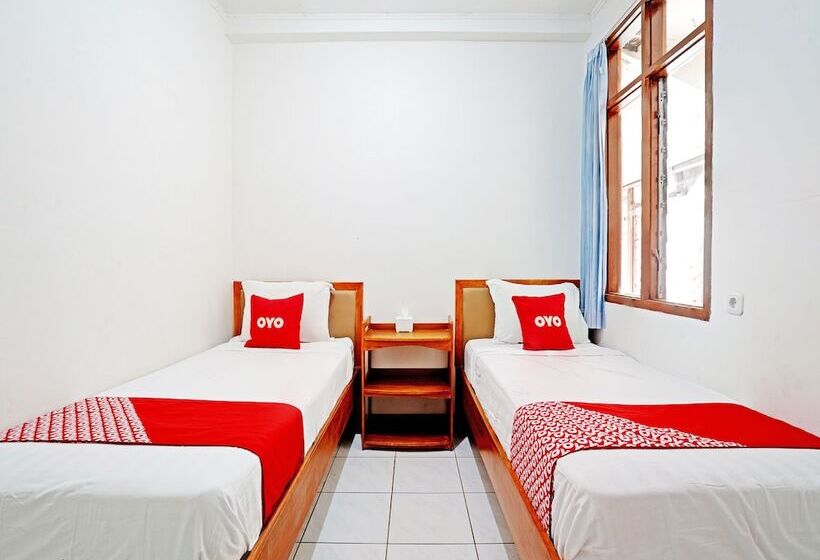 בית מלון כפרי Teratai Residence