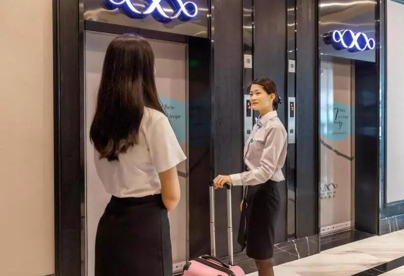 Xana Hotelle·heyuan Hongxing Road