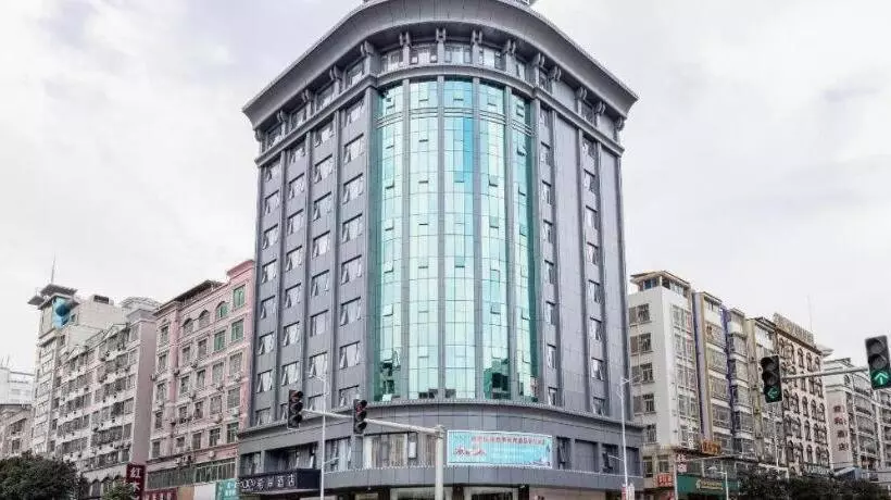 Xana Hotelle·heyuan Hongxing Road
