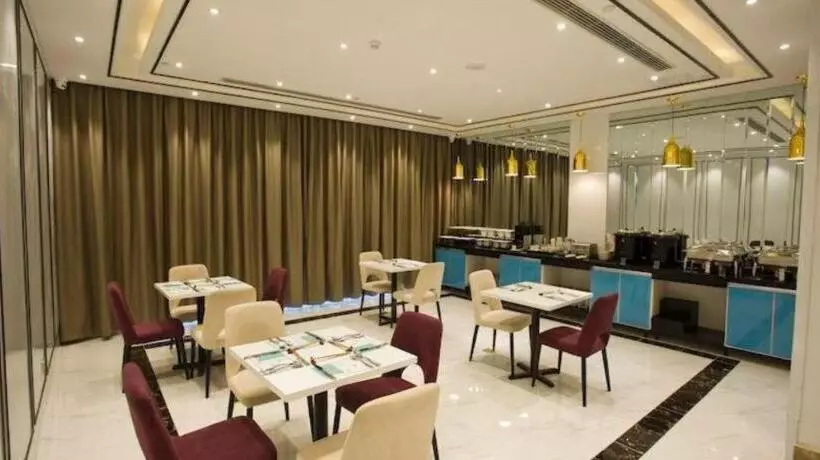 Xana Hotelle·jiande Qiantan