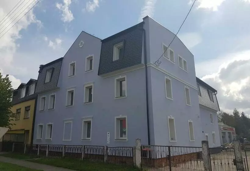 ベッドアンドブレックファースト Kamienica żerniki Wrocławskie