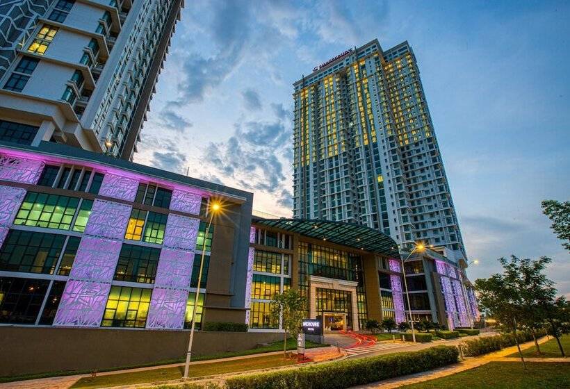 בית מלון כפרי Mercure Living Putrajaya
