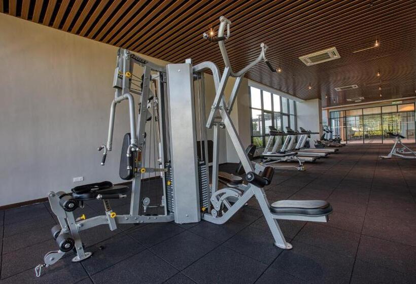 בית מלון כפרי Mercure Living Putrajaya