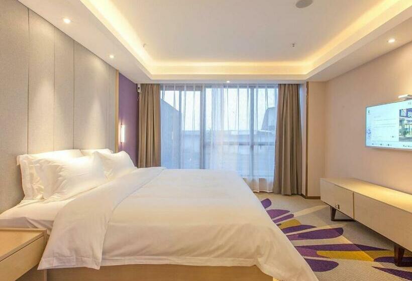 Lavande Hotel Chongqing Jiangbei International Airport Center