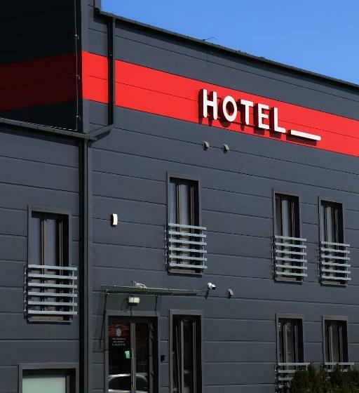 Aamiaismajoitus (B&B) M&w Hotel Wronowski