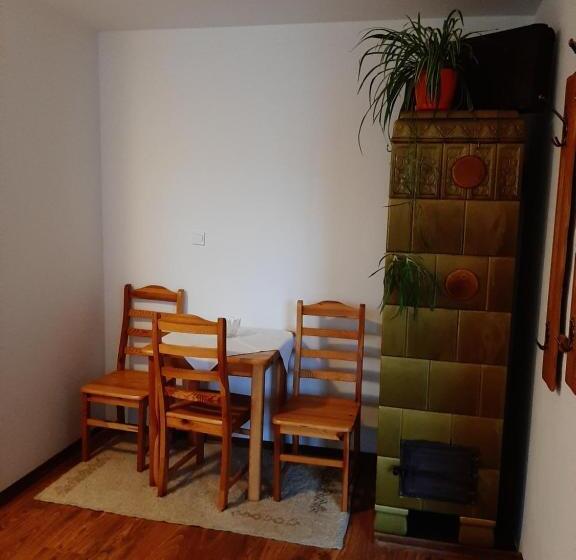 酒店 Agroturystyczny Dom Na Skraju Lasu