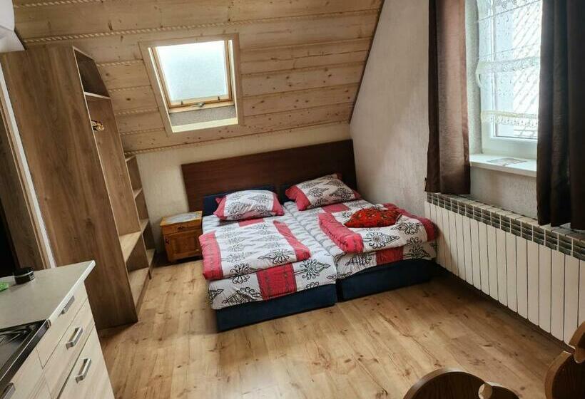 Hotelli Agroturystyka Piekielnik