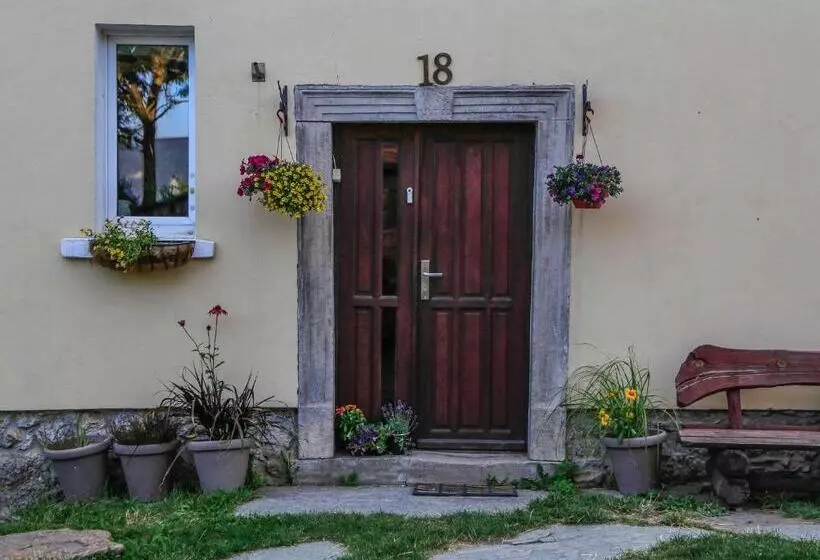 ホテル Gospodarstwo Agroturystyczne Chata Na Izerskim Wzgórzu