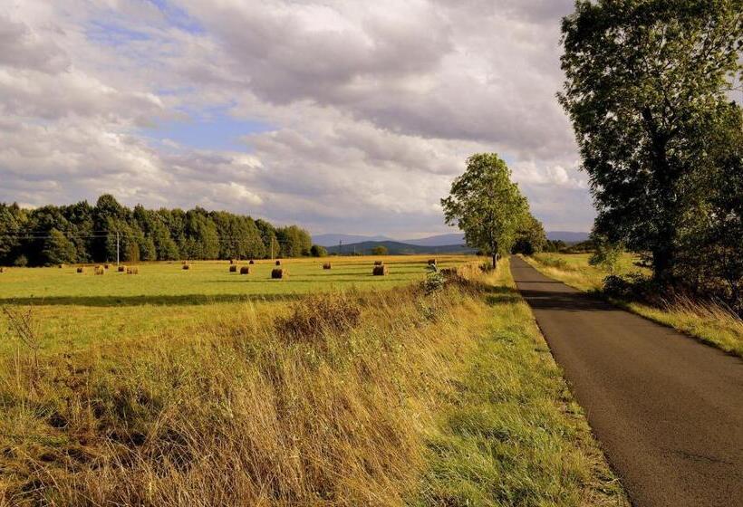 فندق Gospodarstwo Agroturystyczne Chata Na Izerskim Wzgórzu