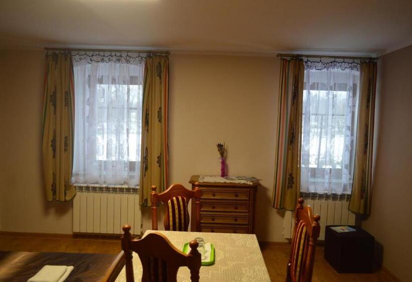 فندق Gospodarstwo Agroturystyczne Chata Na Izerskim Wzgórzu