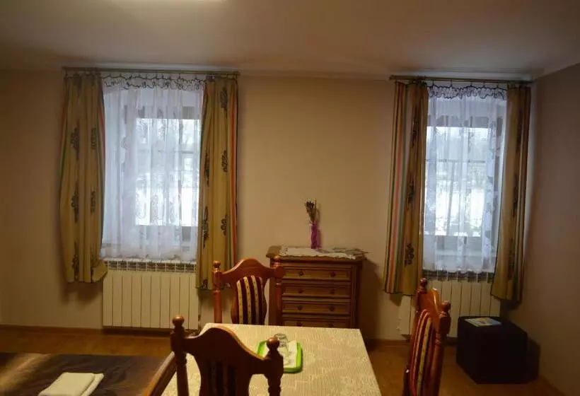 ホテル Gospodarstwo Agroturystyczne Chata Na Izerskim Wzgórzu