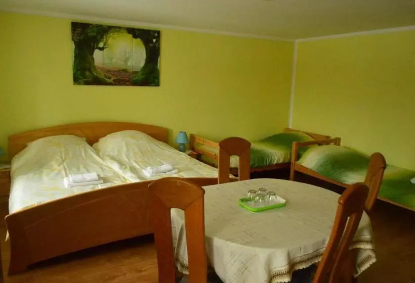 ホテル Gospodarstwo Agroturystyczne Chata Na Izerskim Wzgórzu