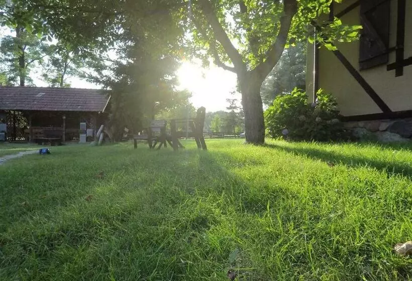 Hotelli Gospodarstwo Agroturystyczne Malwa