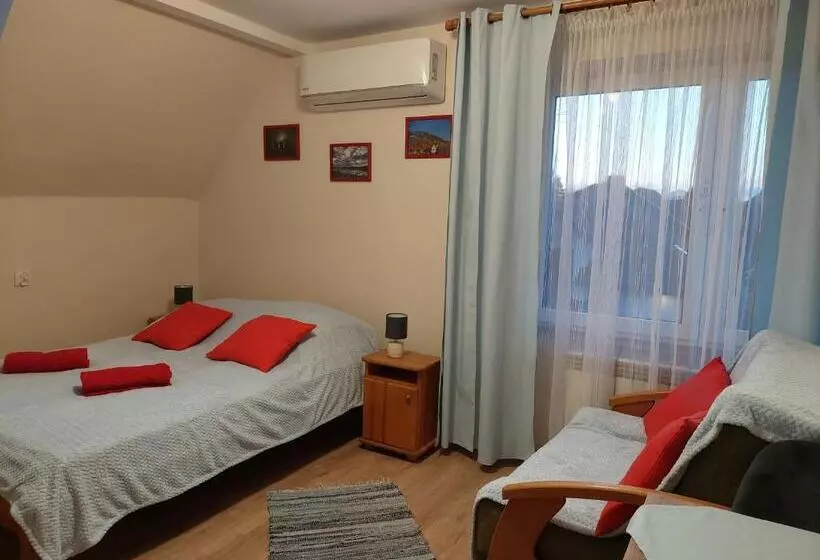 Hotelli Magnolia Gospodarstwo Agroturystyczne