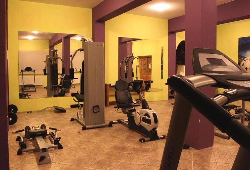 호텔 Restauracja U Guta