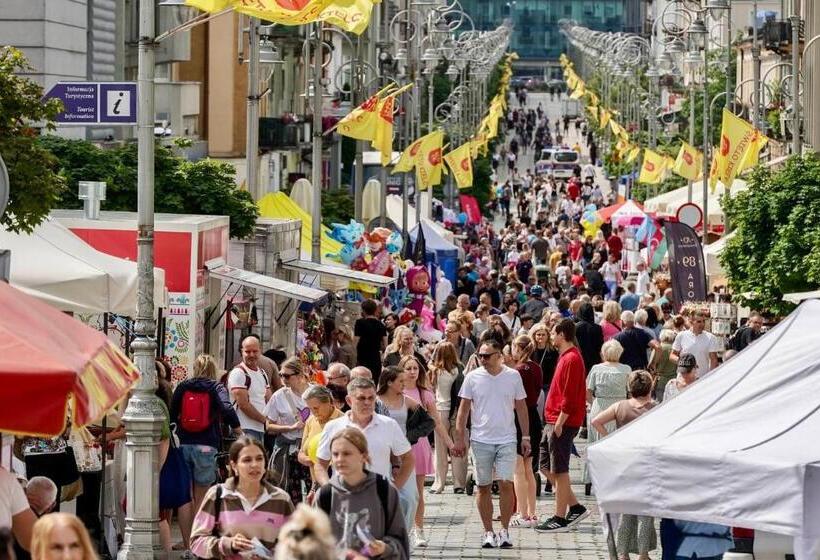 펜션 Paris Rynek Centrum &parking