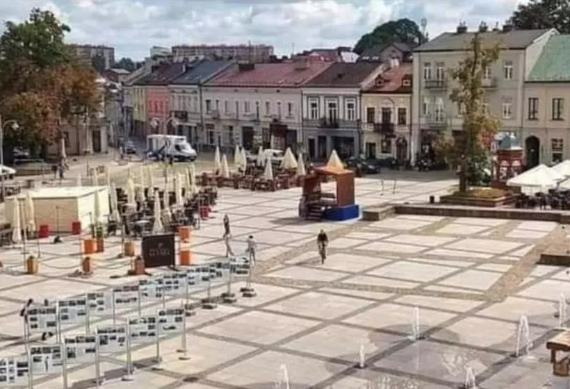 Majatalo Paris Rynek Centrum &parking