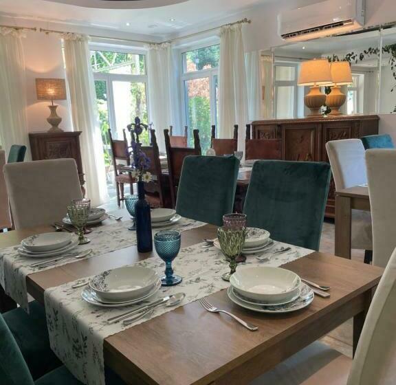 ペンション Willa Biblijne Ogrody Częstochowa