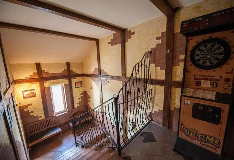 Retkeilymaja Pokoje Gościnne Gum Bar