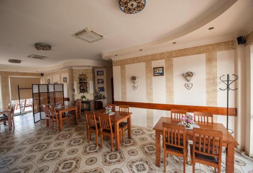 Общежитие Pokoje Gościnne Gum Bar