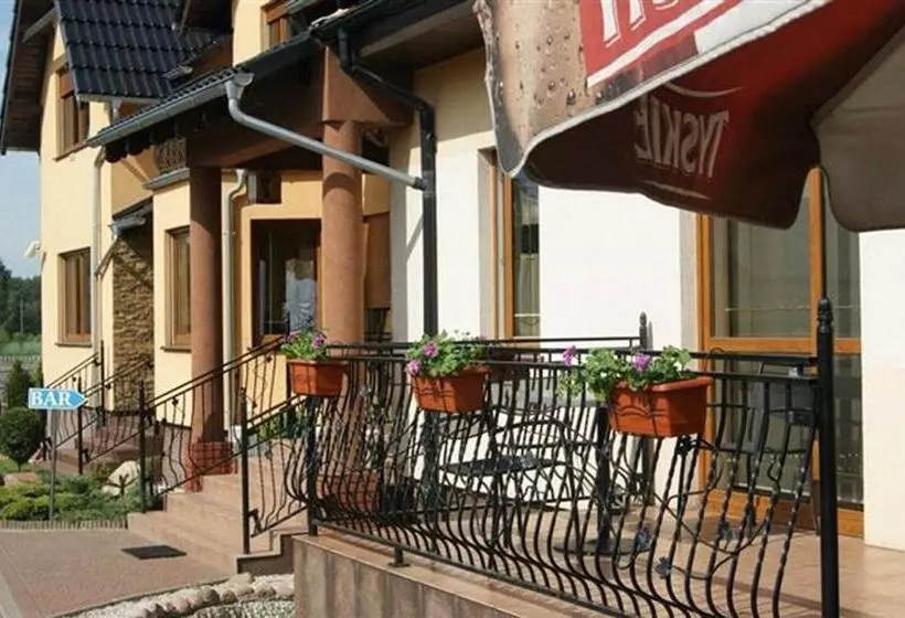 Retkeilymaja Pokoje Gościnne Gum Bar