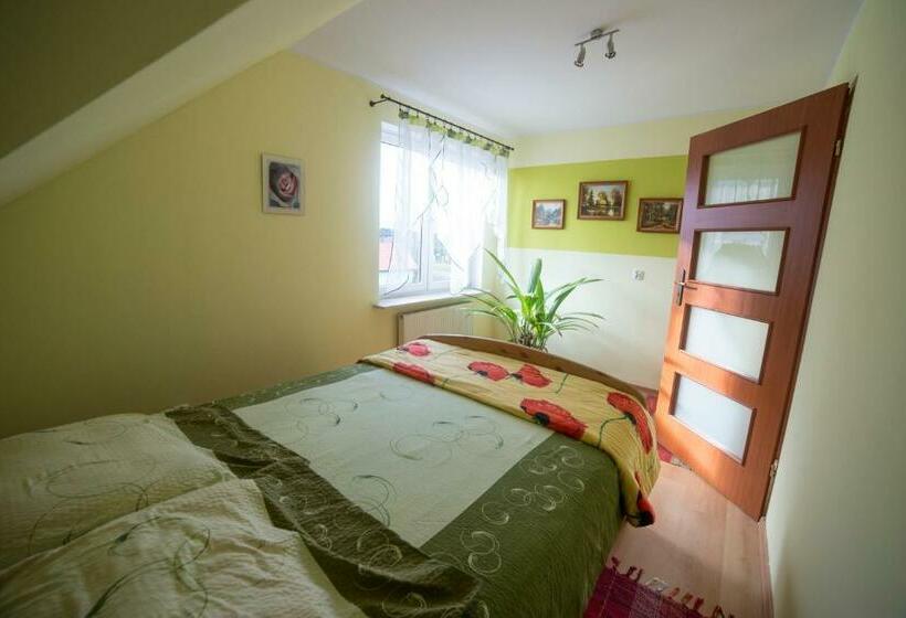 호스텔 Zajazd Relax