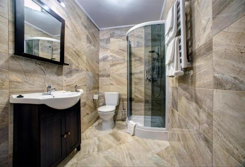 호스텔 Zajazd Sanocki