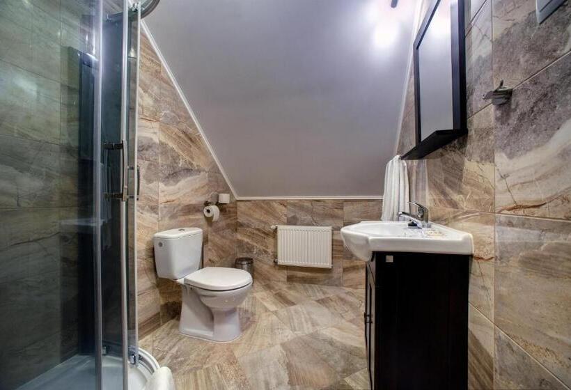 호스텔 Zajazd Sanocki