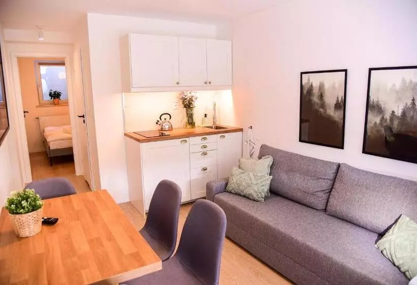 Apartamenty Turystyczna 25