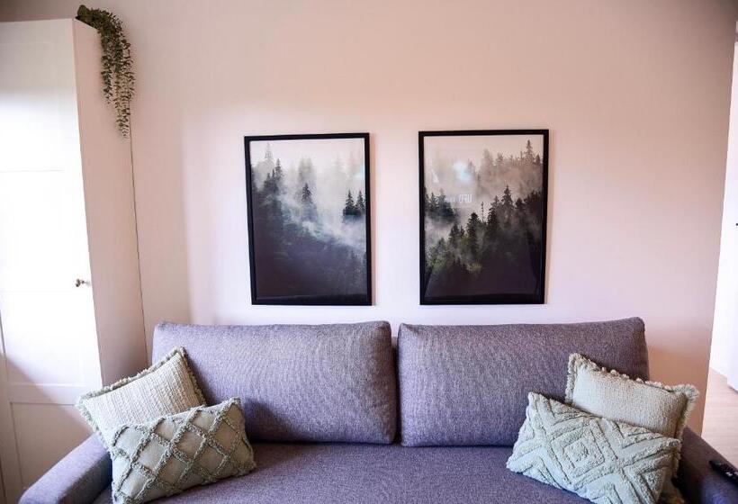 Apartamenty Turystyczna 25