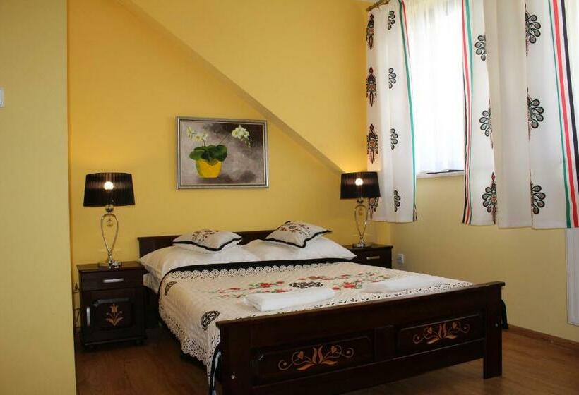 Bed and Breakfast Gościniec Nad Sołą