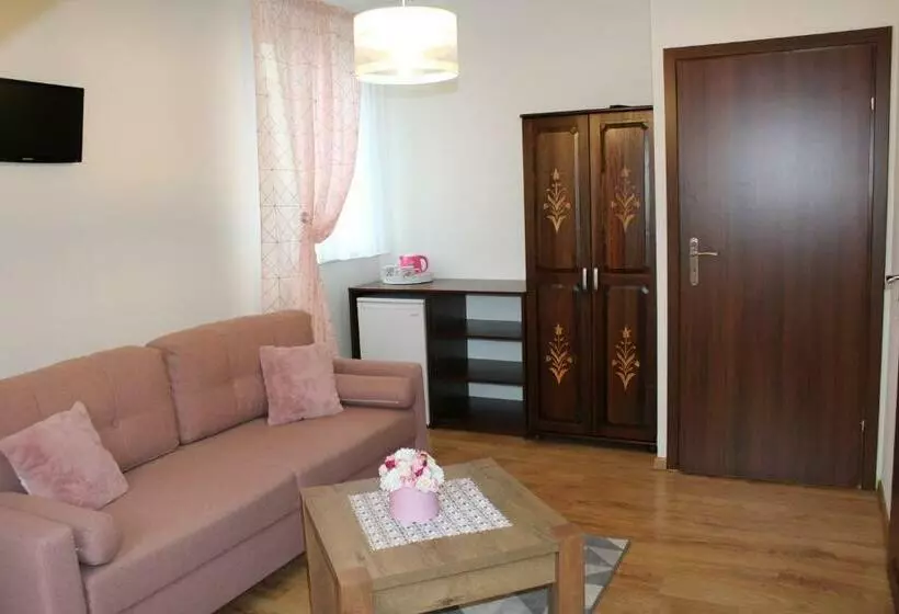 Aamiaismajoitus (B&B) Gościniec Nad Sołą