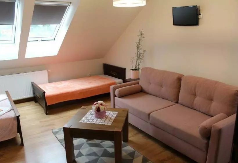 Aamiaismajoitus (B&B) Gościniec Nad Sołą