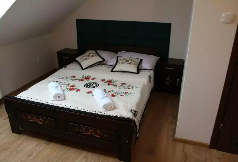 Aamiaismajoitus (B&B) Gościniec Nad Sołą