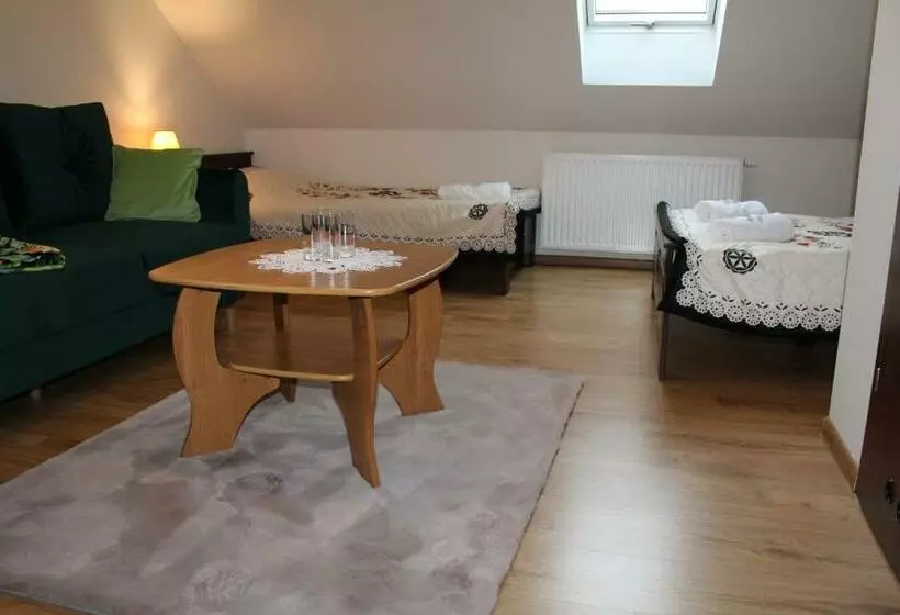 Aamiaismajoitus (B&B) Gościniec Nad Sołą