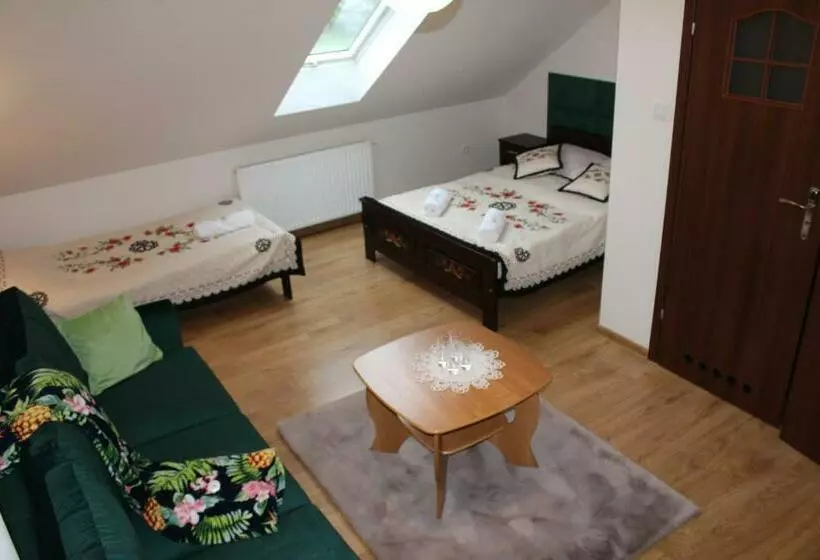 Aamiaismajoitus (B&B) Gościniec Nad Sołą