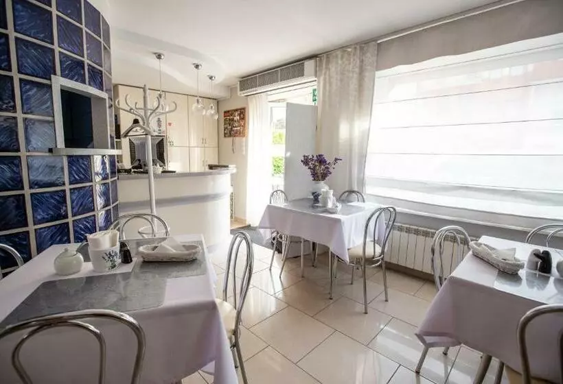 Aamiaismajoitus (B&B) Pensjonacik Grażyna