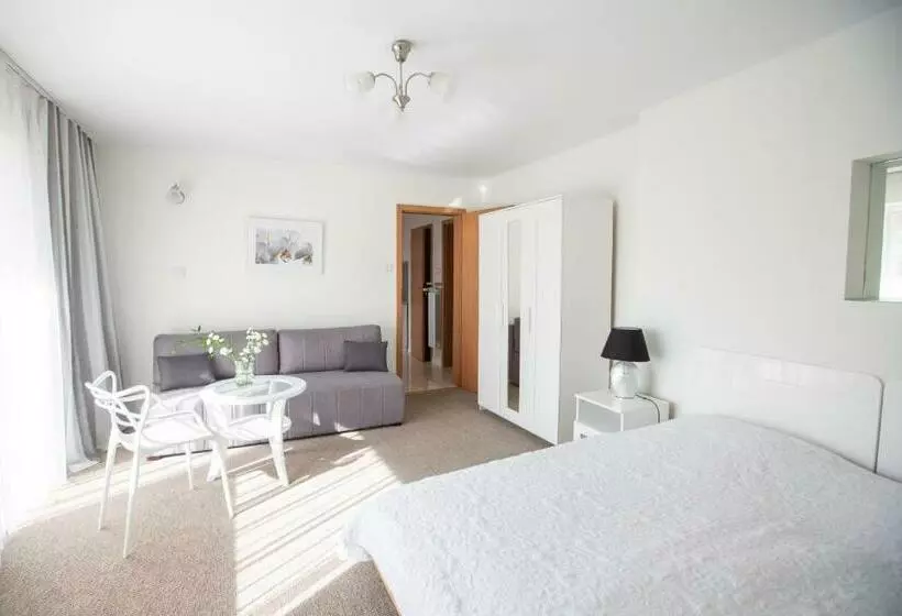 Aamiaismajoitus (B&B) Pensjonacik Grażyna