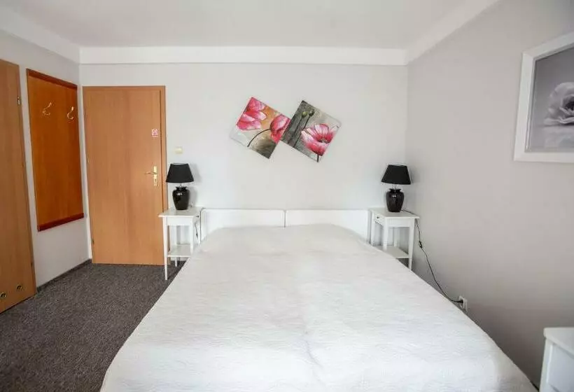 Aamiaismajoitus (B&B) Pensjonacik Grażyna