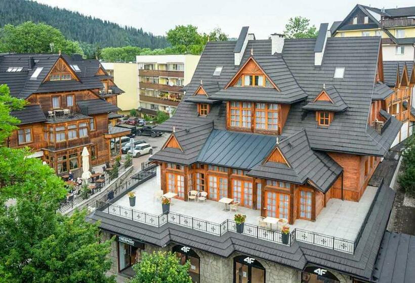 Bed and Breakfast Pokoje Krupówki 13   Hotel Sabała