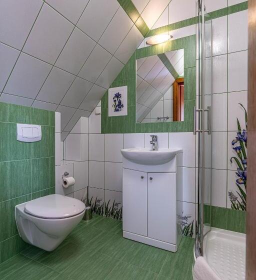 ベッドアンドブレックファースト Willa Serafin