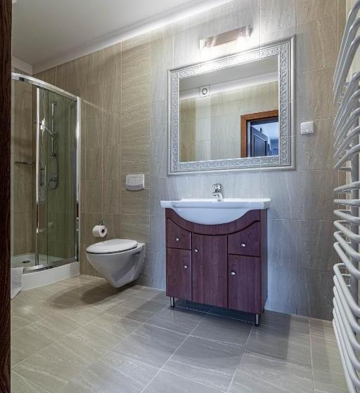 ベッドアンドブレックファースト Willa Serafin