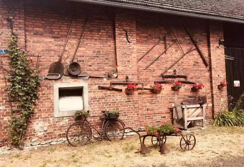 Hotelli Agroturystyka Nad Stawem