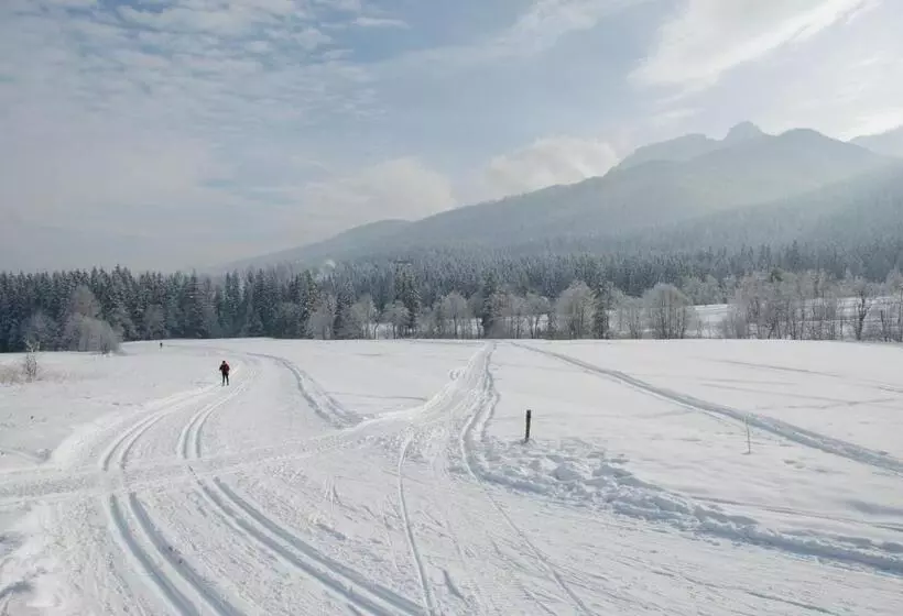 ホテル Eco Tatry Holiday& Spa